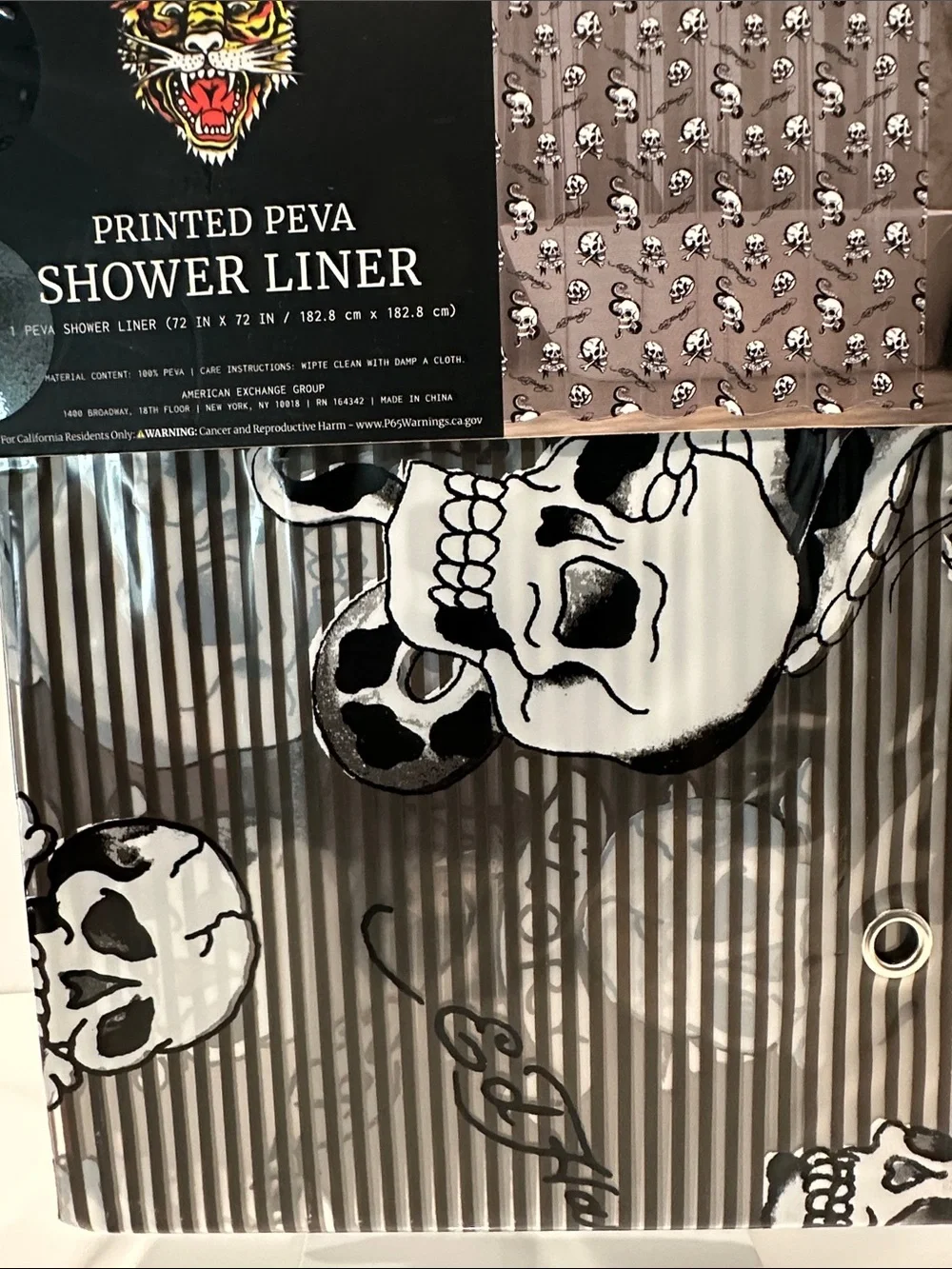 NWT Ed Hardy Printed Peva Black & White Skull Shower Liner.